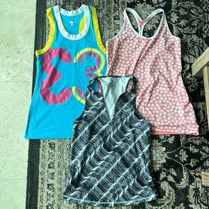 Nike size medium lot of 3 Dri-Fit tank tops